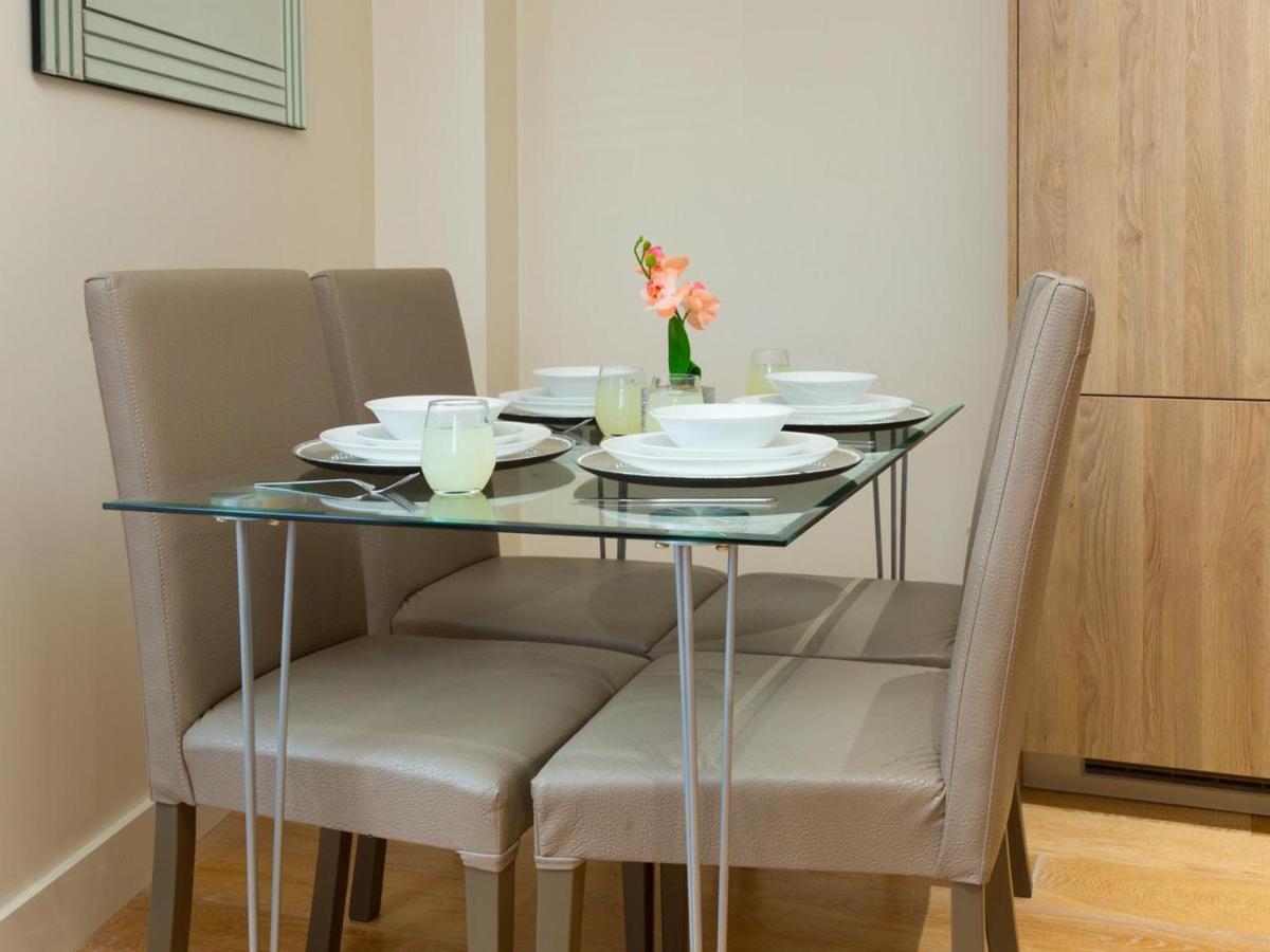 Central Tower Bridge Apartment Лондон Екстер'єр фото
